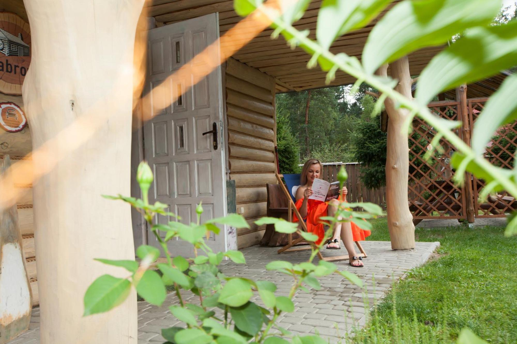 Osrodek Wypoczynkowy Mamczur Pizuny Villa Lukawica Exteriör bild